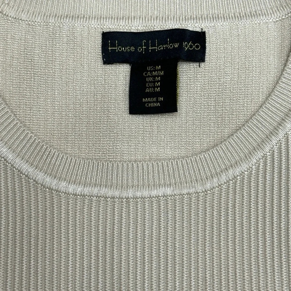 REVOLVE House of Harlow 1960 Sleeveless Sculpt Ribbed Crop Top - Picture 3 of 4